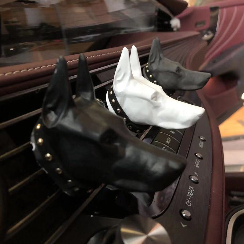Car Doberman Car Interior Decoration Aromatherapy Decoration